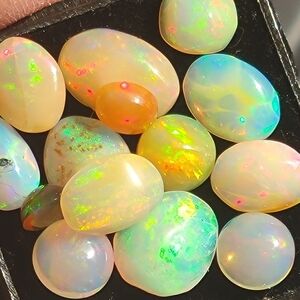 5x6mm Ethiopian Fire Opal Cabachon